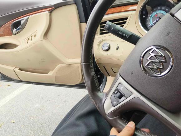 [杭州·浙A] 二手别克君越2012款 2.4L SIDI豪雅版