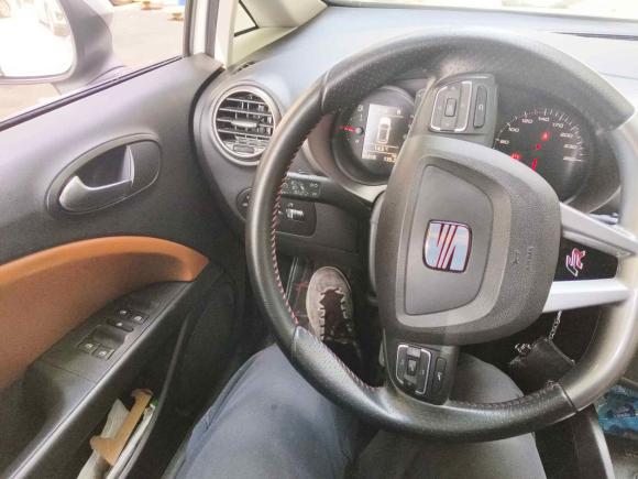 [成都·川A] 二手西雅特LEON2012款 1.8TSI FR+