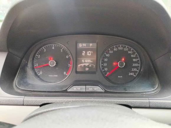 [无锡·苏B] 二手大众朗逸2013款 改款经典 1.6L 自动风尚版