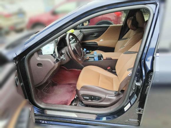 [南昌·赣A] 二手雷克萨斯雷克萨斯ES2020款 200 卓越版