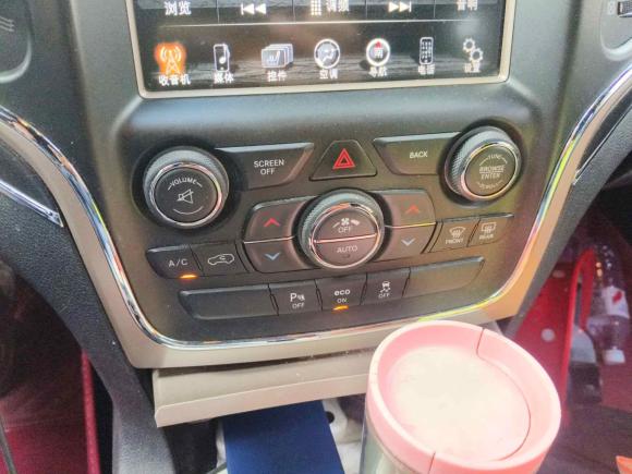 [深圳·粤B] 二手Jeep大切诺基2015款 3.0L 舒享导航版