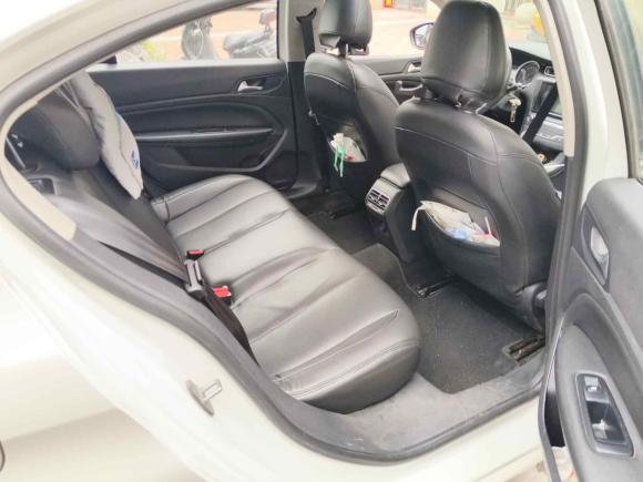 [南昌·赣M] 二手标致标致4082014款 1.8L 自动豪华版