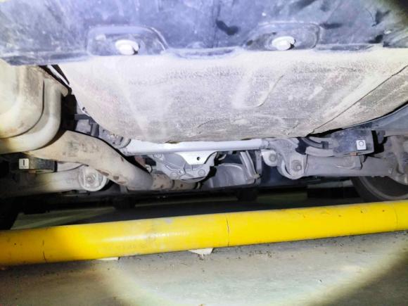 [济南·鲁A] 二手宝马宝马5系2014款 525Li 豪华设计套装