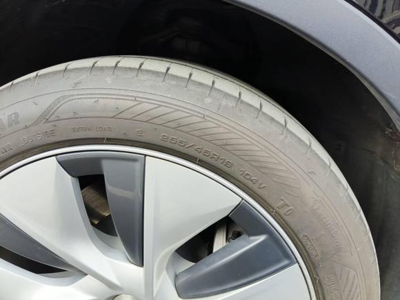 [南京·苏A] 二手特斯拉Model Y2022款 改款 后轮驱动版