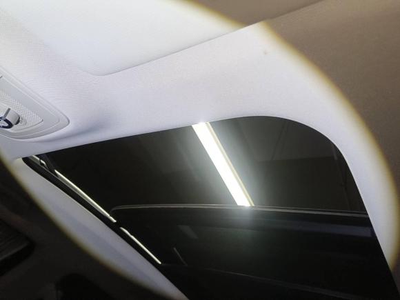 [西安·陕A] 二手荣威荣威RX82018款 30T 智联网两驱旗舰版