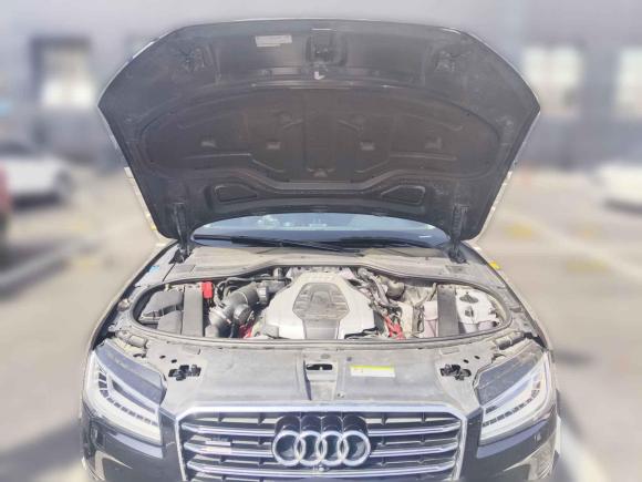 [上海·沪A] 二手奥迪奥迪A82014款 A8L 45 TFSI quattro舒适型