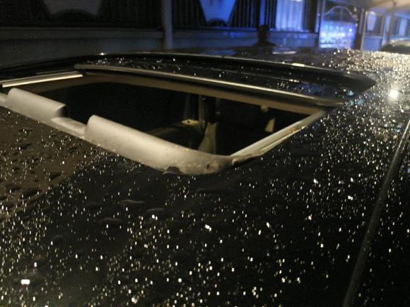 [广州·粤A] 二手奔驰奔驰R级2010款 R 300 L 商务型