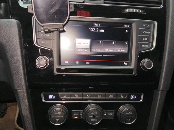 [成都·川A] 二手大众高尔夫2015款 1.4TSI 自动旗舰型