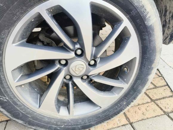 [嘉兴·豫R] 二手宝骏宝骏5602017款 1.5T DCT尊享型