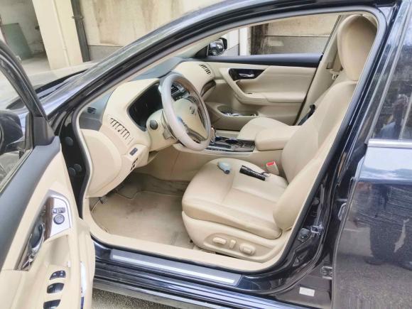 [武汉·鄂A] 二手日产天籁2013款 2.5L XL领先版