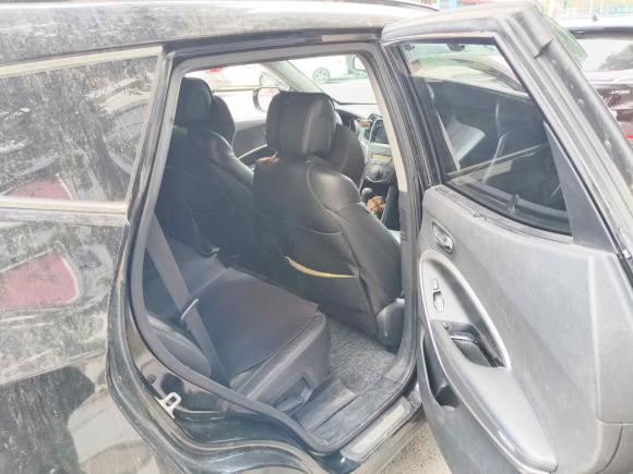 [佛山·粤Y] 二手现代胜达2013款 2.0T 自动四驱顶级型