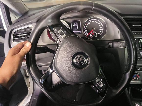 [深圳·粤B] 二手大众高尔夫2014款 1.4TSI 自动豪华型