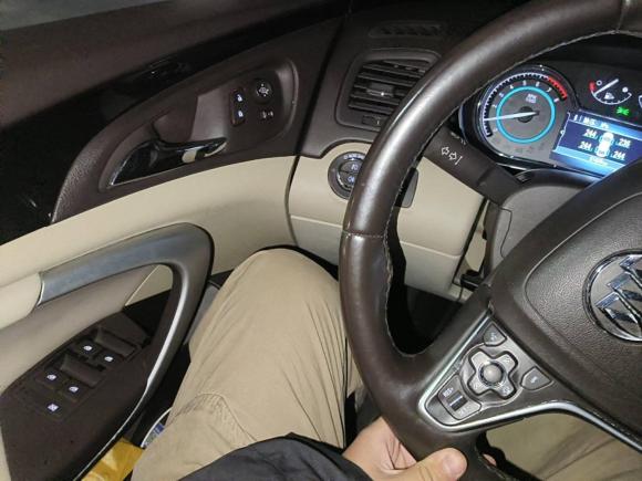 [宁波·浙B] 二手别克君威2015款 2.0L 精英时尚型