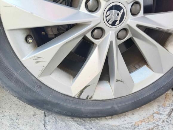 [上海·沪B] 二手斯柯达速派2016款 TSI330 DSG创行版