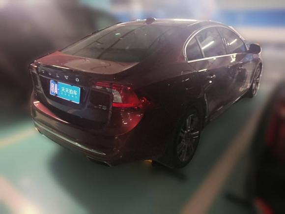 [广州·粤A] 二手沃尔沃沃尔沃S602014款 S60L T5 智越版