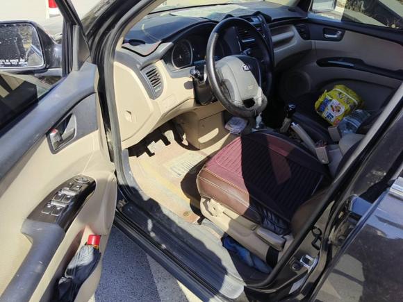 [济南·鲁A] 二手起亚狮跑2013款 2.0L 手动两驱版GL