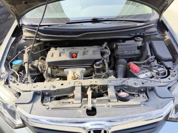 [武汉·鄂A] 二手本田思域2012款 1.8L 自动舒适版