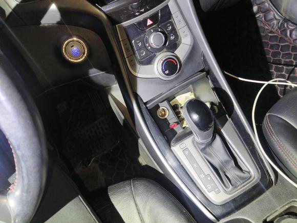 [成都·川A] 二手现代朗动2015款 1.6L 自动领先型