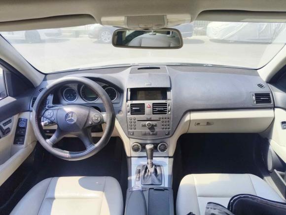 [成都·川A] 二手奔驰奔驰C级2010款 C 200 CGI旅行版