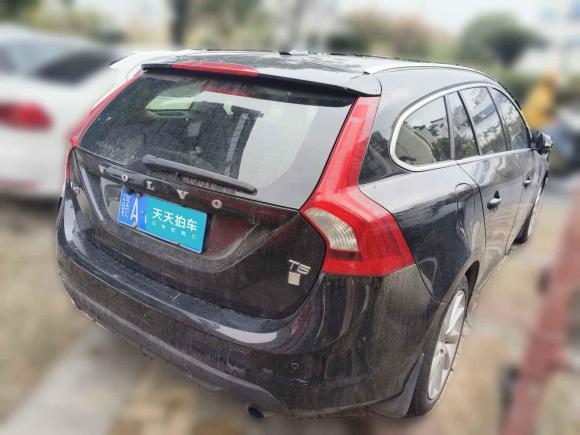 [南昌·赣A] 二手沃尔沃沃尔沃V602013款 T5 智尊版