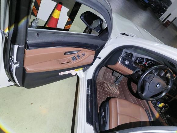 [上海·沪B] 二手宝马宝马5系2015款 520i 典雅型