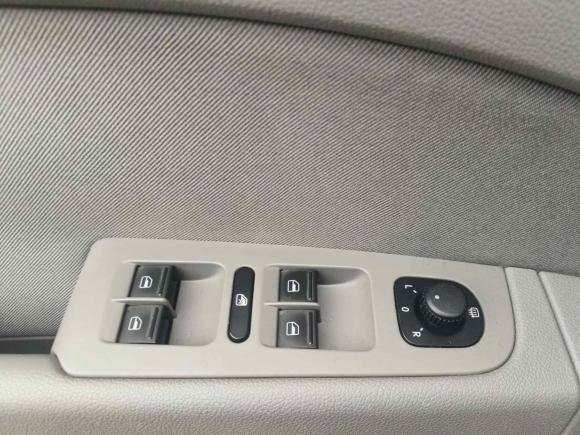 [成都·川G] 二手斯柯达速派2013款 1.4TSI DSG绅仕版