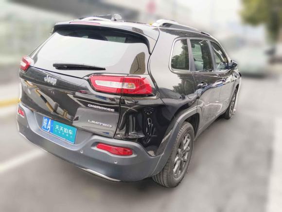 [合肥·皖A] 二手Jeep自由光2020款 2.0L 两驱经典运动版