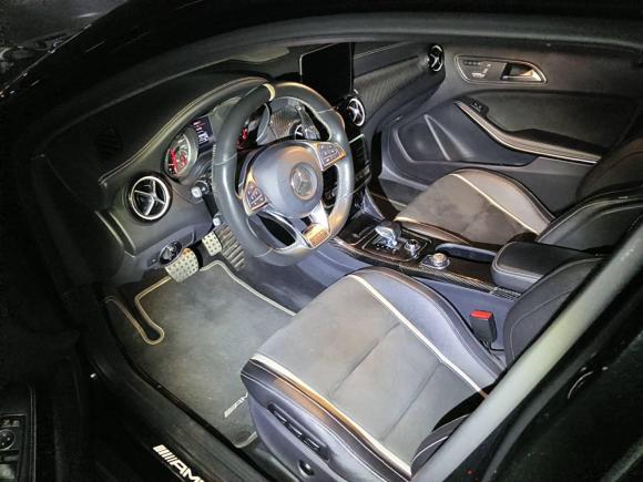 [常州·苏U] 二手奔驰奔驰GLA AMG2017款 AMG GLA 45 4MATIC