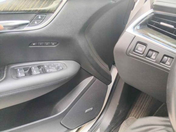 [上海·沪K] 二手凯迪拉克凯迪拉克XT52017款 周年庆版 25T 豪华型