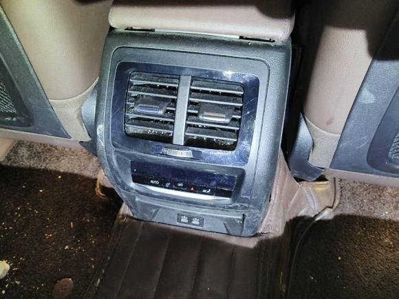 [成都·川A] 二手宝马宝马X32021款 改款 xDrive28i 豪华套装