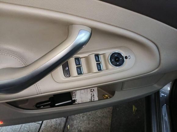 [成都·川A] 二手福特蒙迪欧-致胜2011款 2.0L GTDi240至尊型