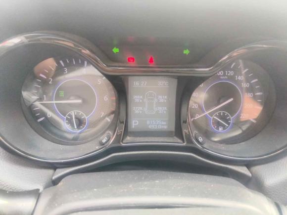 [南京·苏A] 二手江铃驭胜S3502016款 2.0T 自动四驱汽油超豪华版7座