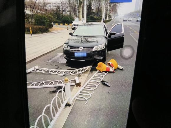 [青岛·鲁B] 二手大众朗逸2013款 改款 1.4TSI DSG舒适版