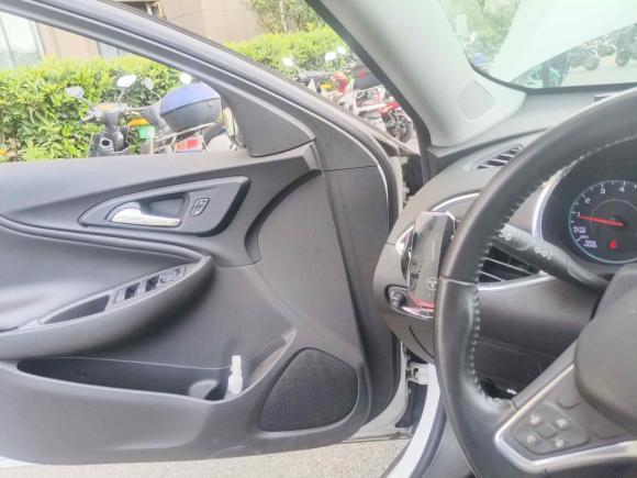 [上海·苏U] 二手雪佛兰迈锐宝XL2022款 535T 自动锐动版