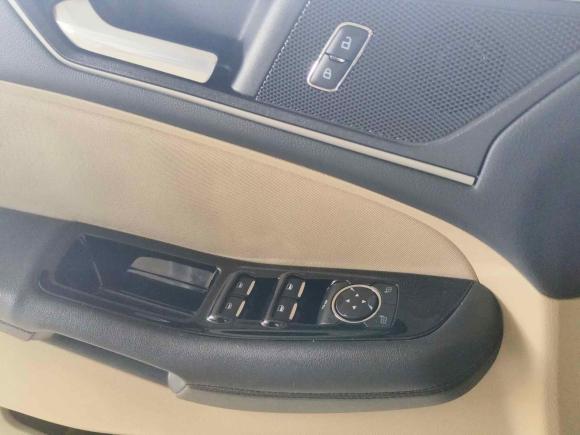 [广州·粤A] 二手福特锐界2016款 EcoBoost 245 两驱精锐型 5座