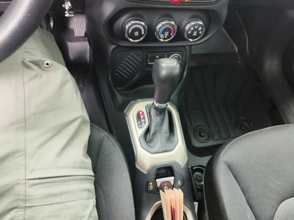 [苏州·苏U] 二手Jeep自由侠2017款 180T 自动高能版