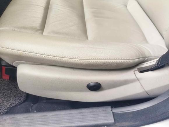 [深圳·粤B] 二手奔驰奔驰C级2010款 C 200 CGI旅行版