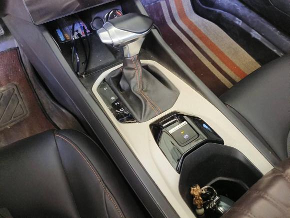 [南通·苏U] 二手东风风神奕炫2023款 马赫版 1.5L 自动追影版