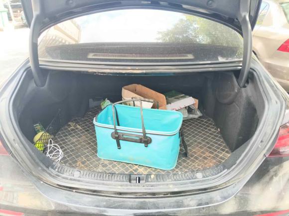 [南昌·赣A] 二手奔驰奔驰E级2022款 改款 E 300 L 豪华型