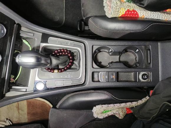 [成都·川A] 二手大众高尔夫2015款 1.4TSI 自动旗舰型