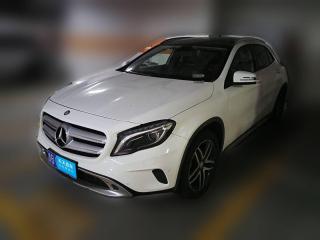 奔驰奔驰GLA2015款 GLA 200 时尚型