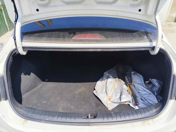 [无锡·苏B] 二手现代悦动2017款 1.6L 手动悦值版GLS