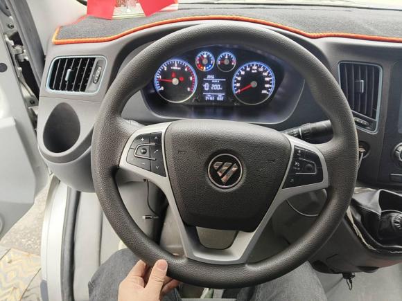 [无锡·苏B] 二手福田图雅诺2023款 吉象多功能 2.0T手动 长轴中顶 后单胎5/6/7/9座