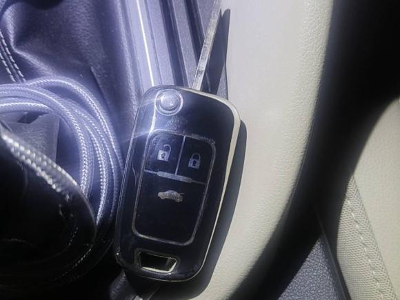 [杭州·浙A] 二手别克英朗2016款 15N 手动豪华型