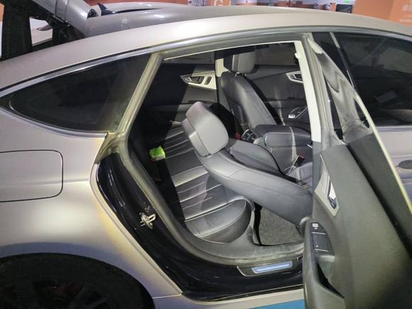 [苏州·苏E] 二手奥迪奥迪A72017款 40 TFSI 进取型