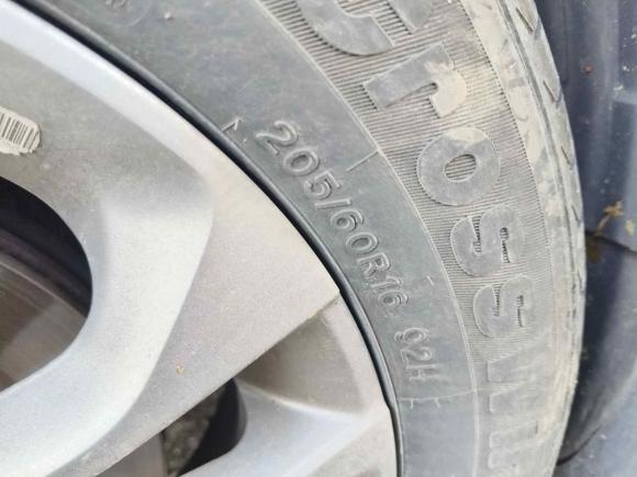 [西安·陕U] 二手吉利汽车远景X32020款 1.5L CVT尊贵型