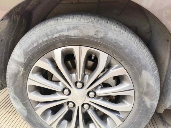 [合肥·皖A] 二手别克别克GL82020款 陆上公务舱 652T 舒适型