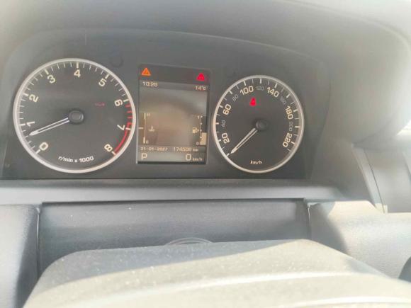 [杭州·浙A] 二手路虎揽胜运动2010款 5.0 NA V8 HSE