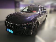 [上海·沪A] 玛莎拉蒂Levante2016款 3.0T 标准型