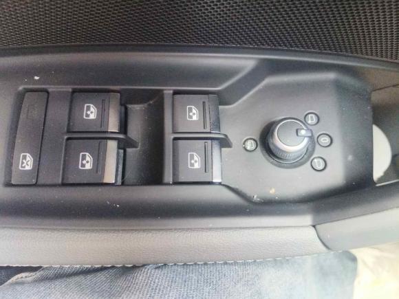 [苏州·苏E] 二手奥迪奥迪A32021款 A3L Limousine 35 TFSI 时尚致雅型